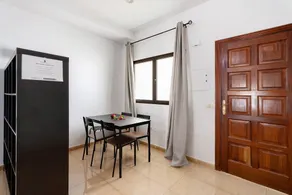 Apartment | City view - Image 4