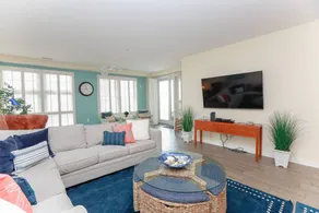 A311 Walking on Sunshine - 2 Br Condo - Image 4