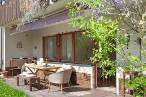 Apartment with terrace, barbeque & garden | Garden view - Image 3