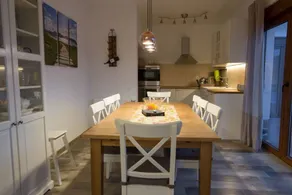 Ferienhaus mit Grill, Garten und privatem Pool - Image 5