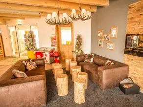 Family-friendly flat with heated pool & terrace | Ski nearby - Image 5
