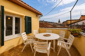 Flat with terrace | Panoramic view - Image 2
