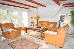 Holiday home with terrace, jacuzzi & sauna - Image 2