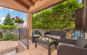 Fully equipped villa with private pool, terrace & barbeque | Dogs allowed - Image 4