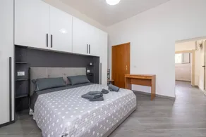 Holiday home with terrace & barbeque - Image 2