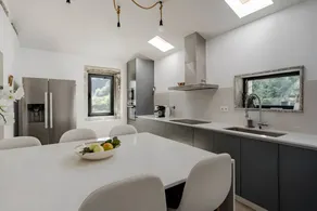 Casa totalmente attrezzata con giardino, terrazza e griglia | Vista sulla montagna | Ammette cani - Image 5