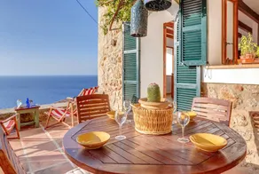 Maison avec terrasse et jardin | Vue montagne | Avec animaux bienvenus - Image 3