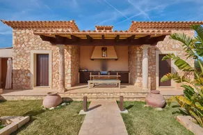 Merveilleuse maison de campagne entièrement équipée avec piscine privée, barbecue et jardin | Vue jardin | Avec animaux acceptés - Image 5