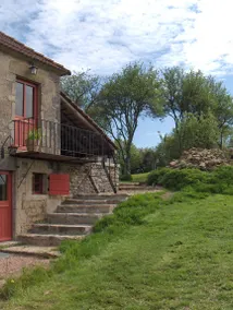 Holiday Home 'La Tourterelle' with Fenced Garden in a Peaceful Location. - Image 2