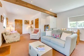 Stable Cottage - Image 4