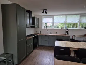 Holiday home with terrace, garden & barbecue - Image 5