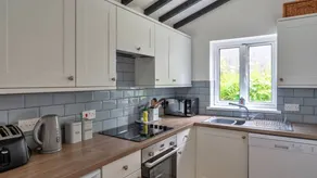 Wonderful holiday home with terrace | Close to the beach - Image 3