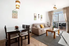Flat with terrace | City view - Image 5
