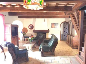 Maison de vacances entièrement équipée avec piscine, terrasse et barbecue | Vue montagne | Parfaite pour le travail à distance - Image 3
