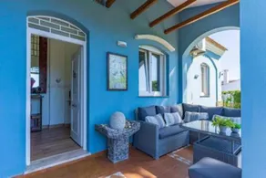 Dedicated room with terrace, pool & BBQ - Image 4