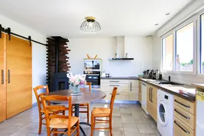 Holiday Home "Le Jardin" with Private Terrace and Wi-Fi - Image 4