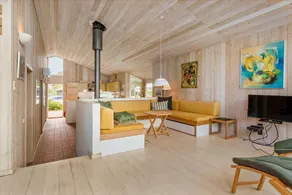 Fully equipped pleasant holiday home with sauna, barbecue & terrace | Sea view | Beach nearby | Pet-friendly - Image 5