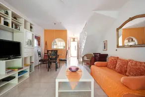 Voll ausgestattetes Ferienhaus mit Pool, Terrasse und Garten | Meerblick | Perfekt für die Arbeit von Zuhause - Image 4
