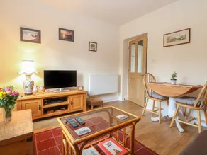 Lovely cottage with garden | Pets allowed - Image 4