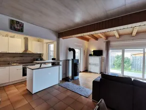 Child-friendly pleasant holiday apartment with terrace | Beach nearby - Image 2