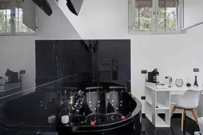 Dedicated room with terrace & hot tub | Mountain view | Perfect for remote work - Image 4