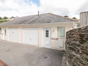 Cottage with 2 rooms for 4 persons - Image 2