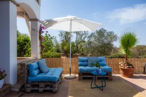 Finca adaptée aux familles avec jardin, piscine privée et terrasse | Vue montagne | Parfaite pour le travail à distance - Image 5
