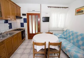 Apartment with terrace | Garden view - Image 2