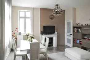 Fully equipped charming holiday home | City view - Image 3