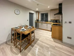 Family-oriented cottage with garden | Pet-friendly - Image 5