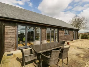 Cottage avec jardin - Image 2