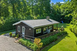 House with barbeque, garden & terrace - Image 3