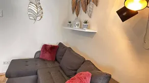 Flat with garden, terrace & barbeque - Image 4