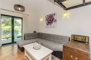 House with terrace, barbeque & garden | Sea view - Image 2