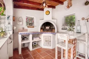 Holiday Home 'Jeannine' with Mountain View, Wi-Fi and Air Conditioning - Image 5