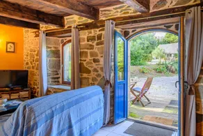 “Petite Maison e Area Benessere” con Jacuzzi, Wi-Fi, Terrazza e Giardino Privato - Image 4