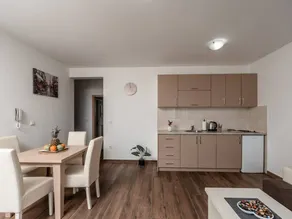 Flat | Close to the beach - Image 3