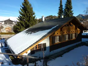 Maisonnette n° 19, chalet next to the playground - Image 2