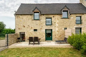 Family-friendly wonderful cottage with pool, garden & terrace | Garden view - Image 2