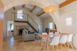 Apartment with terrace, barbeque & pool | Garden view - Image 3