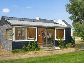 House with BBQ, terrace & garden | Garden view - Image 4