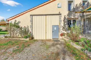 Child-friendly lovely cottage with garden, BBQ & pool | Mountain view - Image 4