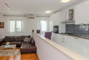 Voll ausgestattetes Ferienhaus mit Grill und Garten | Haustiere sind willkommen - Image 4