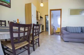 Holiday apartment with garden, terrace & BBQ | Sea view - Image 5