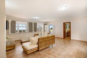 Maison de campagne avec piscine privée, jardin et internet haut débit | Vue jardin - Image 3