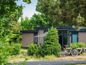 Child-friendly beautiful chalet with terrace, garden & heated pool | Dogs allowed - Image 5