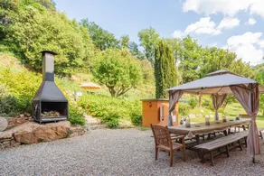 House with terrace, garden & barbeque | Mountain view - Image 3