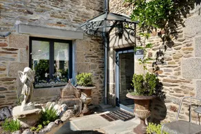 Cottage with terrace | City view | Beach nearby | Pets are welcome - Image 2