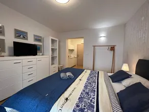 Holiday apartment with pool - Image 3