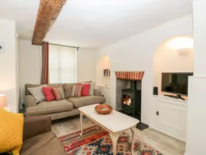 Family-oriented cottage with garden | Dogs allowed - Image 3